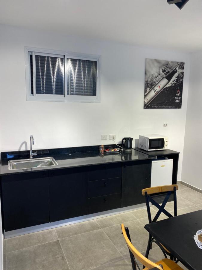 הדירה בדובדבן - The Apartment In Dovdvan Tiberias Buitenkant foto